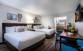 Alpine Inn Near Convention Center And The Park